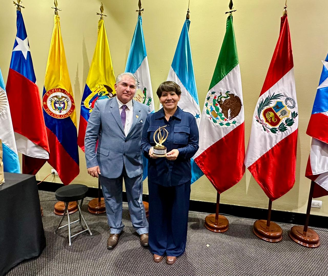Tlalnepantla Recibe el Premio Latinoamericano al Desarrollo Económico y Social 2026